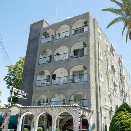 Le Village Hotel