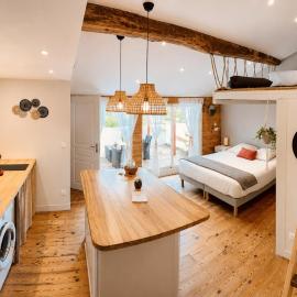 Plan B - Chambres & Studios, hotel i Saint-Jean-Pied-de-Port