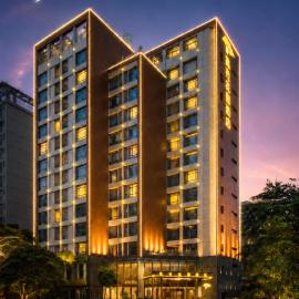 Sun Garden Hotel: Shenzhen şehrinde bir otel