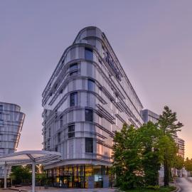 Radisson Blu CDG Airport Terminal Hotel, Paris, hôtel à Tremblay-en-France