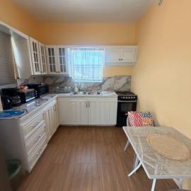 Sunfusion apartment & Cottages, hotel en Saint Mary