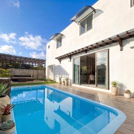 Villa Inana Luxury Retreat Private Pool 3 Bedrooms, hotel u gradu 'Grand Baie'