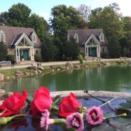 Spruce Hill Inn & Cottages, hotel en Mansfield