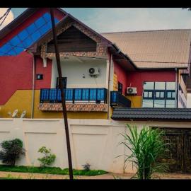 Auberge mfuma, khách sạn ở Kisantu