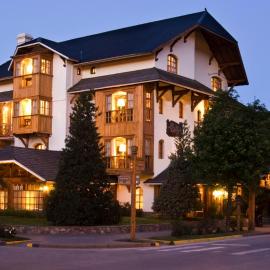 San Martín de los Andes में, होटल Hotel y Cabañas Le Village