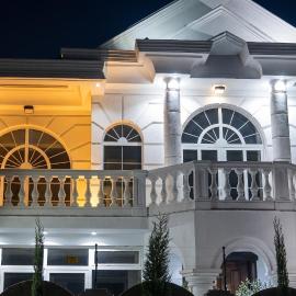 luxury fully furnished 5-bedrooms villa, hotel sa Addis Ababa