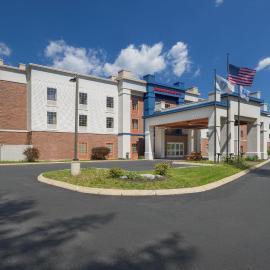 Hampton Inn & Suites Berkshires-Lenox