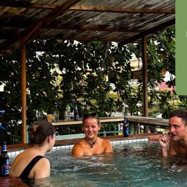 Chinatown Hostel by Mingle - Rooftop Private Jacuzzi with Bar, hotel em Kuala Lumpur
