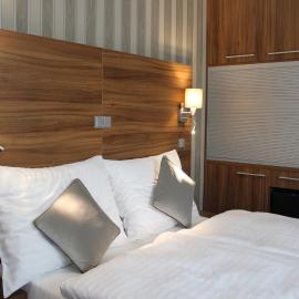 Hotel La Rosa, viešbutis mieste Frydek Mystekas