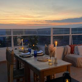 Adrar Lodge - Boutique Guesthouse with Sea View, hotell i Tamraght Ouzdar