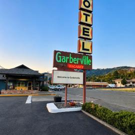 Motel Garberville, hotel em Garberville