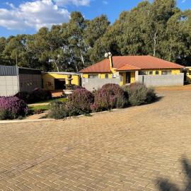 Cradle Mount Hotel Suites, hotel in Muldersdrift