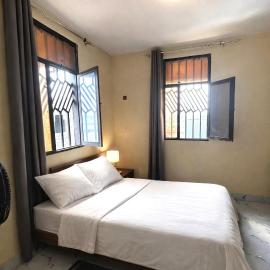 MAK & NTIMA Residence -Comfortable house near Ndjili airport -, Hotel in Ndjili