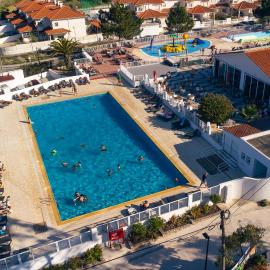 Kampaoh São Martinho do Porto, Hotel in São Martinho do Porto