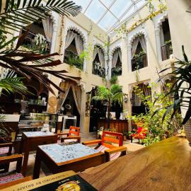 Ahmadia Heritage Hiba Guest House - Built in 1916 - Al Ras Metro Station, hotel a Dubai
