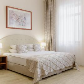 Hotel N, hotel di Belgrade