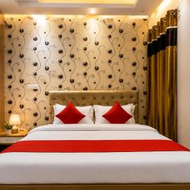 Hotel Amrapali Udaipur, ξενοδοχείο στο Ουνταϊπούρ