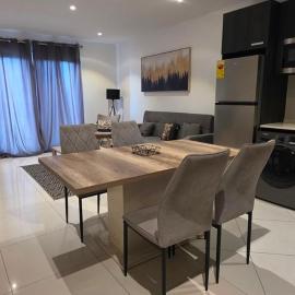 The Lennox Premier Suites, hotel i Accra