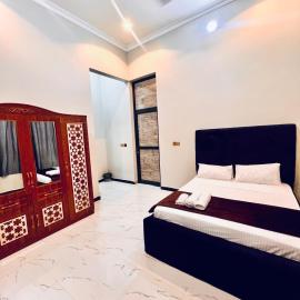 Cozy home by joyce,Room 1, walk to the Zanzibar airport, hotel v destinaci Kiembi Samaki