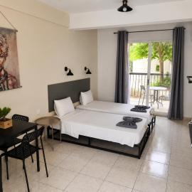 Summer's Hotel Apartments, hotel in Agia Napa