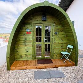 LEIRIA Side Bungalow, hotel di Leiria