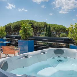 nhow Roma Vittorio Veneto, hotel en Roma