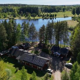 Venetsianranta, hotel em Saarijärvi