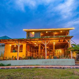 Equator Lodge & Campsite, hotell sihtkohas Kikorongo