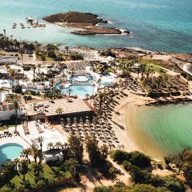 Adams Beach Hotel & Spa، فندق في أيا نابا
