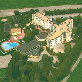 Hotel Federico II, hotel em Iesi