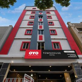 Super Townhouse Gachibowli Flyover Hyderabad