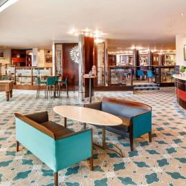 Mercure Chester Abbots Well Hotel, хотел в Честър