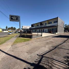Manning River Motel，塔芮的飯店