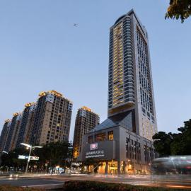 Han Hsien International Hotel, hotelli kohteessa Kaohsiung