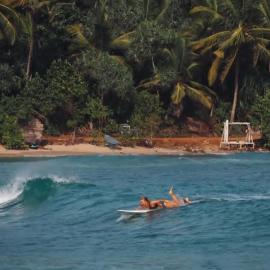 Ocean sunset hirikatiya، فندق في ديكويلا تين