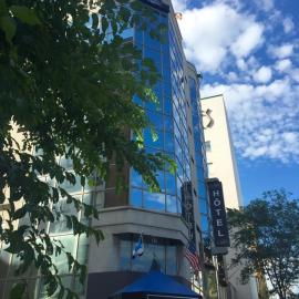 Hotel Chrome Montreal Centre-Ville，蒙特婁的飯店