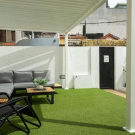 Big Tiny House - Remote Work Studio In Bonfim, hotel in Porto