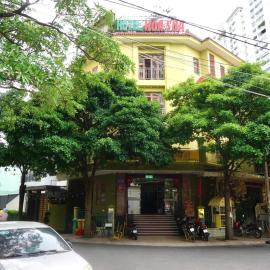 Hoa Sua Hotel