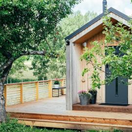 Suur Muna Apple Garden Tiny Houses, khách sạn ở Haanja