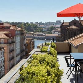 The Editory House Ribeira Porto Hotel, hotel di Porto