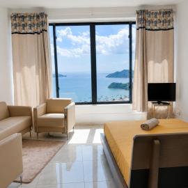 Studio cosy vue sur mer, hotelli kohteessa Mtsamboro