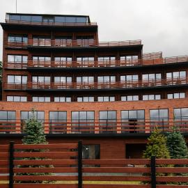 Lens Design Hotel, хотел в Казбеги
