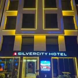 Silvercity Hotel&Suits