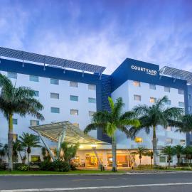 Courtyard by Marriott San Jose Airport Alajuela، فندق في ألاخويلا