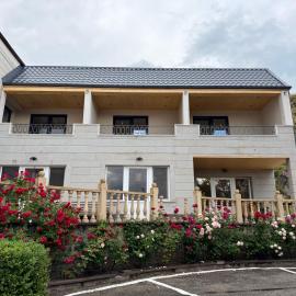 Sevanavanq Inn Hotel, hotel u gradu 'Sevan'