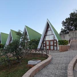 Mvubu Falls Lodge, hotel sa Lobamba