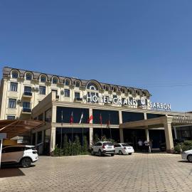 GRAND SARBON HOTEL, hotel a Qarshi