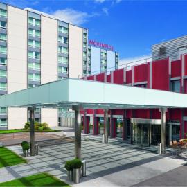 Mövenpick Hotel Zurich Airport, hotel en Glattbrugg