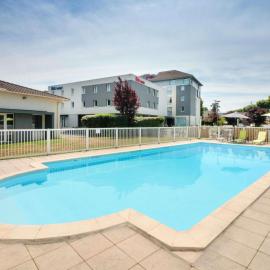 ibis Cahors โรงแรมในการ์ออร์