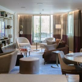 The Guardsman Hotel, hotel in London